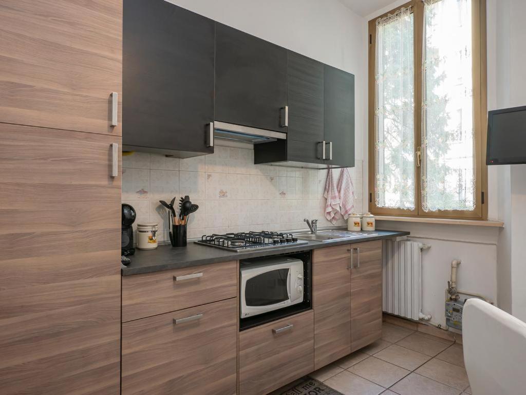 Suite Sauro 6 Guest Milan Extérieur photo